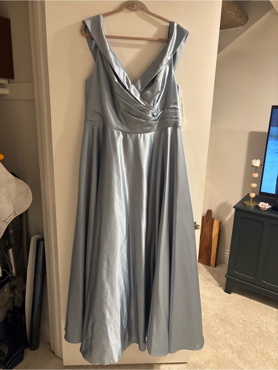 Oleg Cassini Dresses & Skirts - Oleg Cassini Silver-Blue Satin V-Neck Maxi Dress